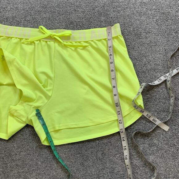 Under Armour Shorts Women L Large Highlighter Semi Fitted HeatGear Running Tulip - Picture 4 of 10